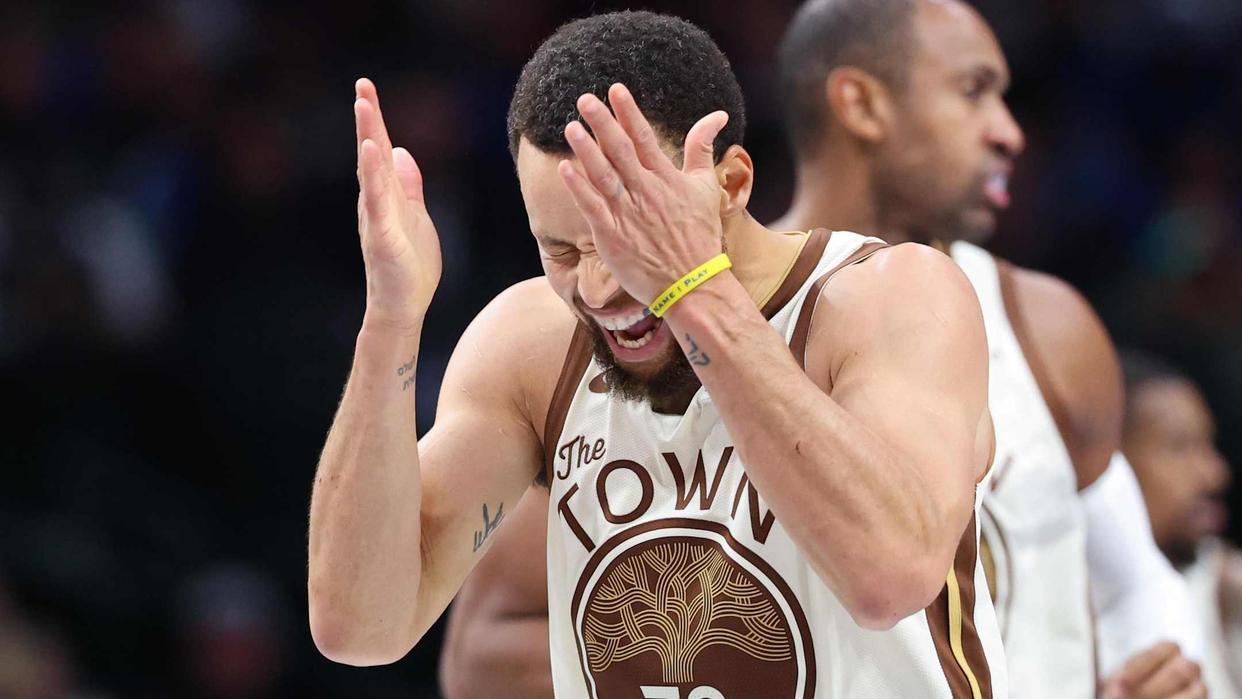 开云体育-噩梦重演！没有库里，勇士彻底不会打球，即将开启魔鬼赛程